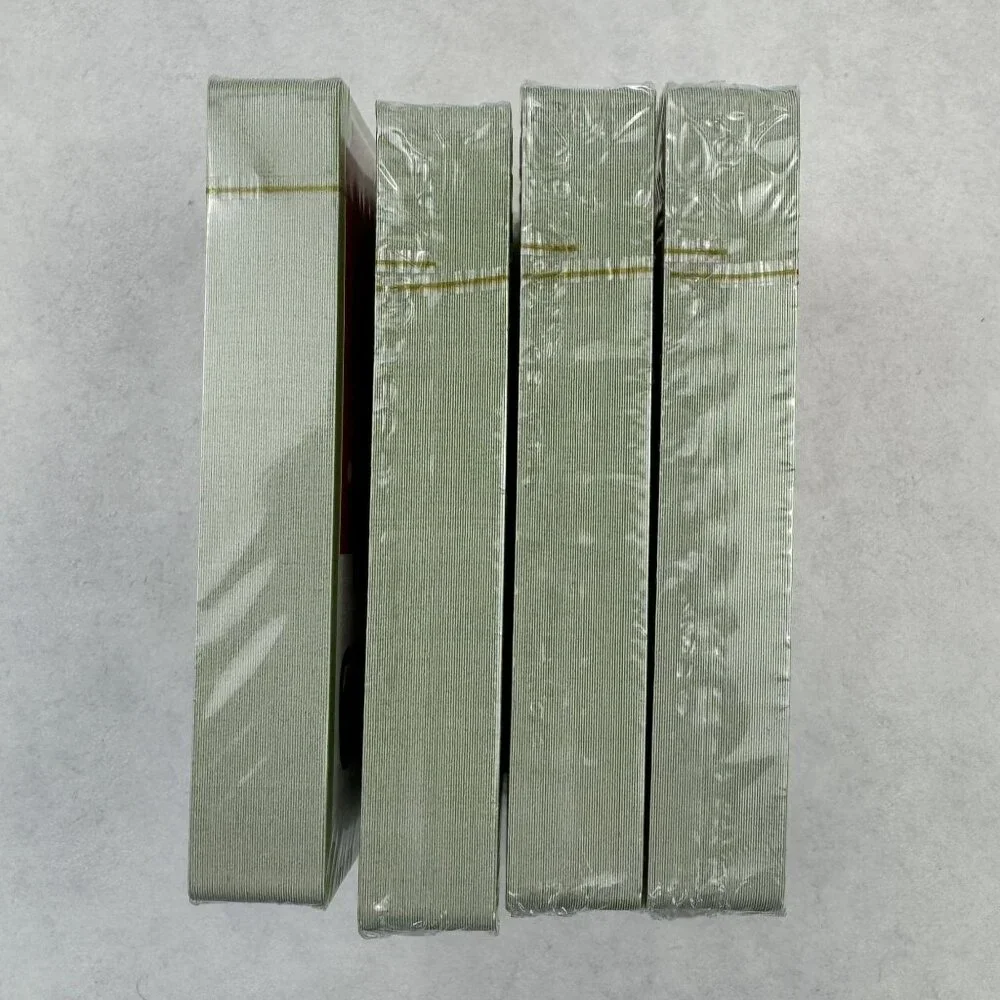 Christmas Trivia Game By Go! Games 2+ Players Adult 12+ Family Fun 220 Cards - Picture 3 of 14